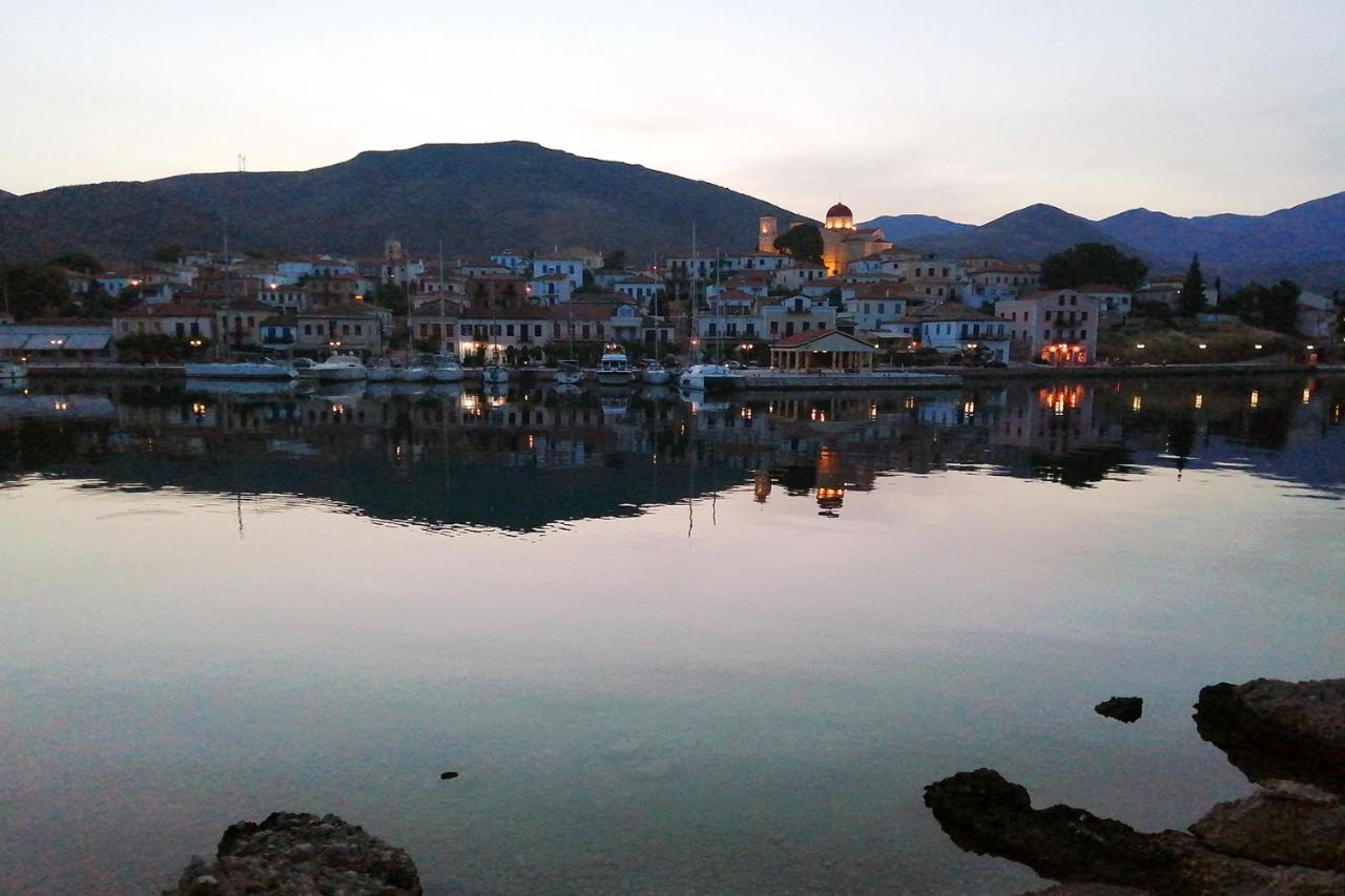 Koukonas Otel Galaxídhion Dış mekan fotoğraf